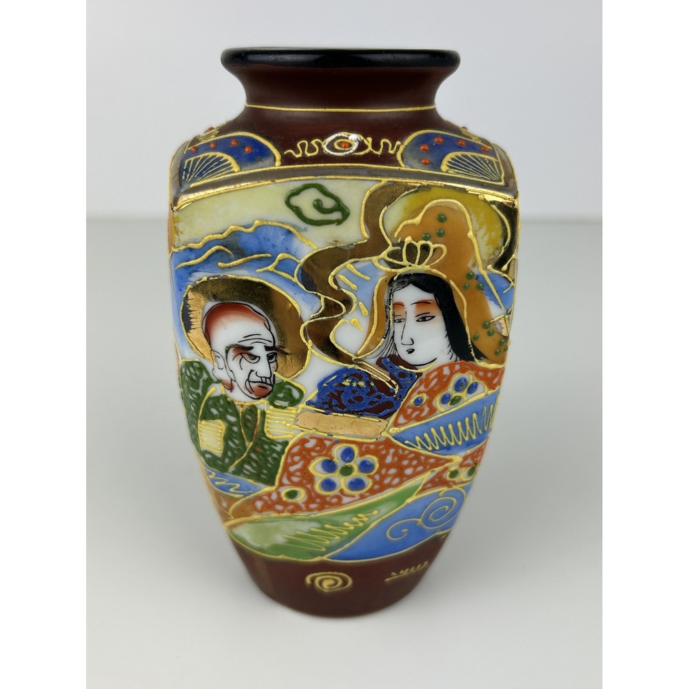 Vintage Japanese Satsuma Style Moriage Vase Hand Painted Figural‎ Scene 6"